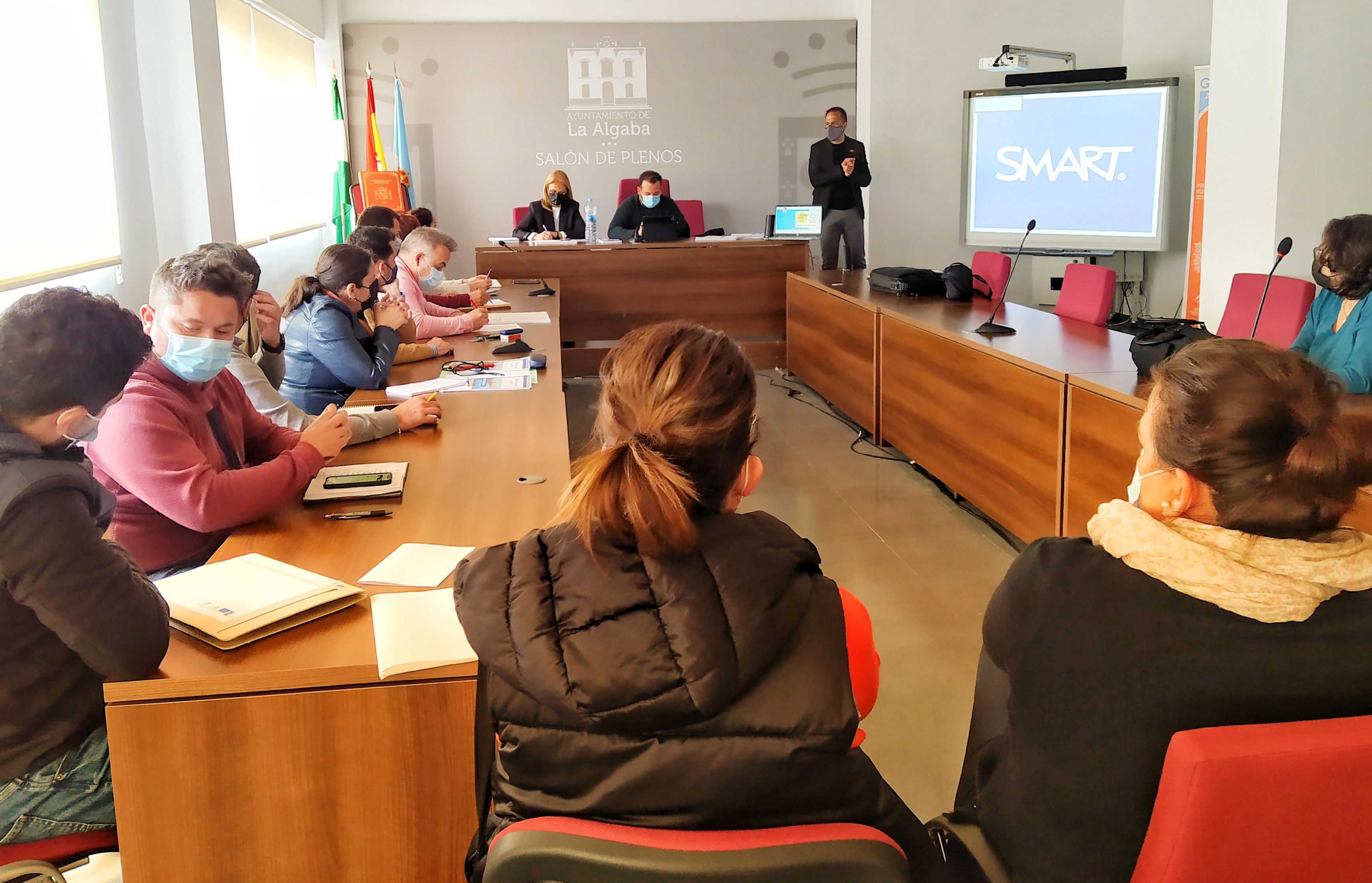 foto reunión algaba