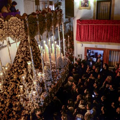 Hermandad de Jesús. Todo un pueblo entregado, Señora. Rubén Polo